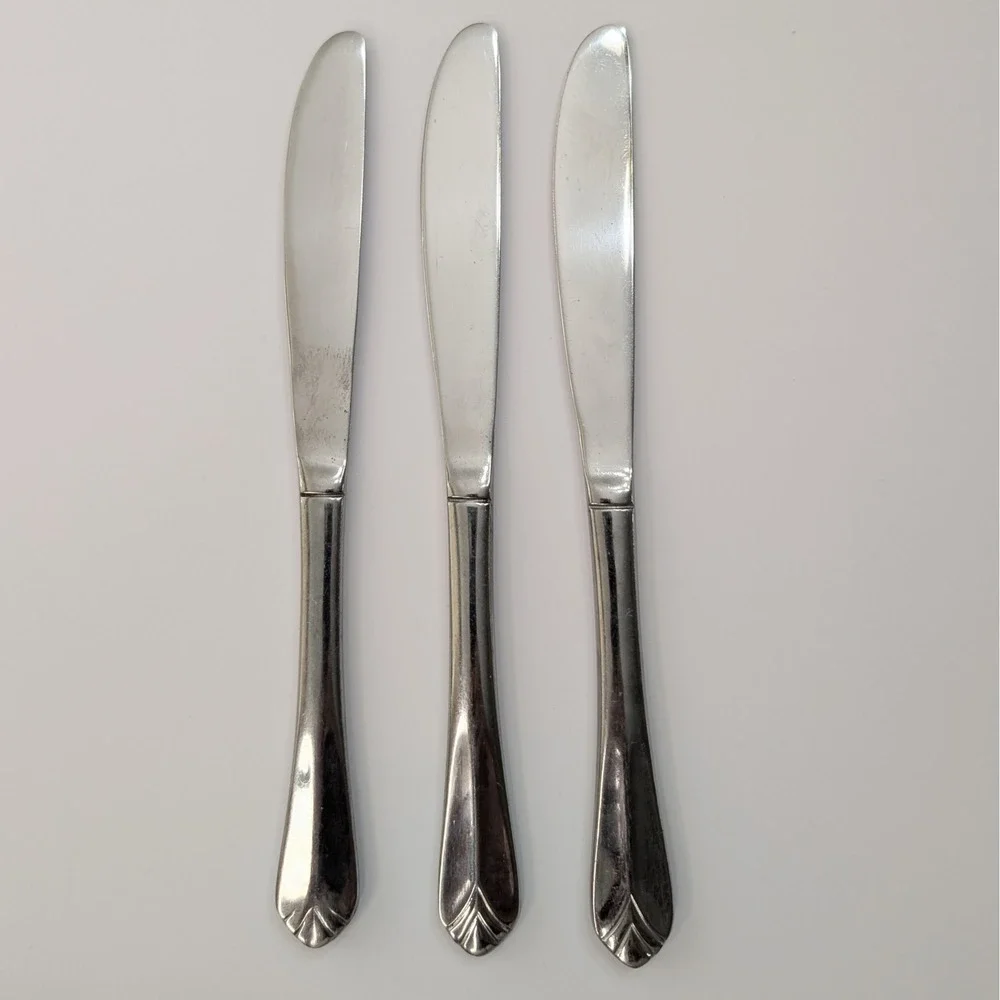 Set of 3 Cambridge Krysten Stainless Dinner Knives Fan Tip Flatware